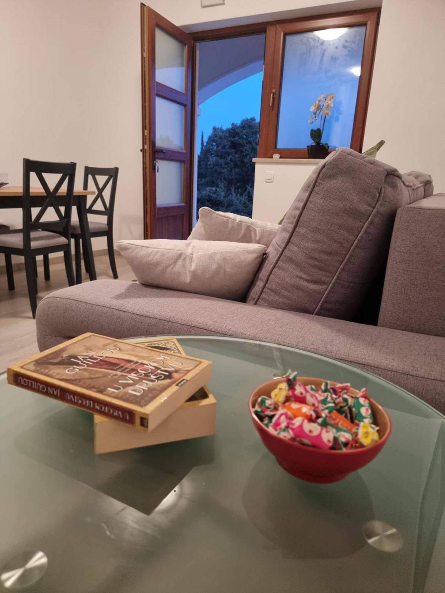 Dubrovnik Airport Apartment Pascal Mocici Bagian luar foto